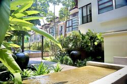 Lornie Road (D11), Terrace #458709401